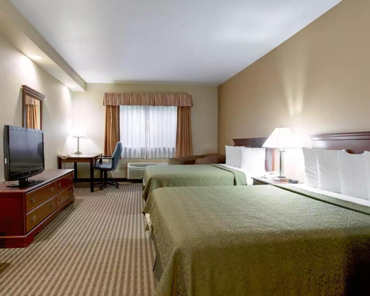 Quality Inn & Suites Silicon Valley Santa Clara Eksteriør billede